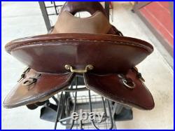 Parelli Cruiser hybrid saddle with Custom pad