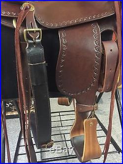 Parelli Natural Performer Hornless Western Saddle 14 or 14.5 Seat