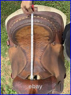 Rocking T Roping Saddle 15.5