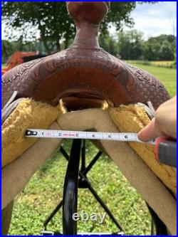 Rocking T Roping Saddle 15.5 Rocking T Roping Saddle 15.5