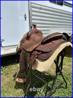 Rocking T Roping Saddle 15.5