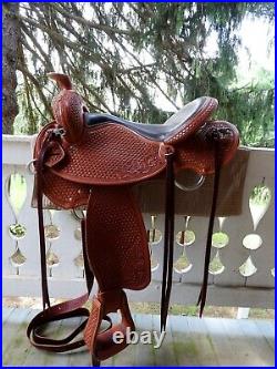 Sharon Saare 16 Trail Saddle with Horn, D/G Tree (made in 2020) new photos