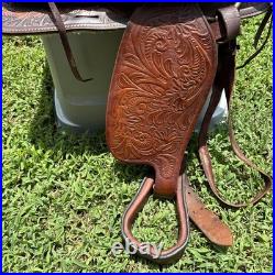 Simco 7420 Western Saddle 16 Seat Show Walnut Arabian Round Skirt USA Made