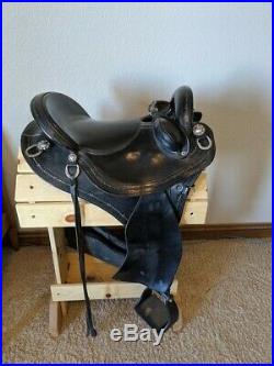 Specialized Trailmaster Saddle 16 Flat Seat, Wide, Black