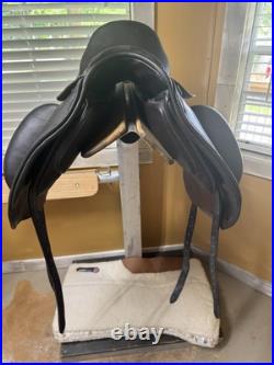 Stunning! 17.5 Custom Dressage Saddle handtooled sunflowers -brown