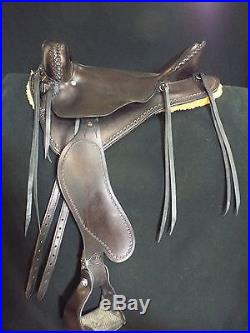 Synergist Endurance Saddle 16.5 Seat In Awesome Condition