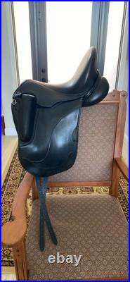 Tota Comfort System Classic 2 Dressage Saddle 18 Medium Wide