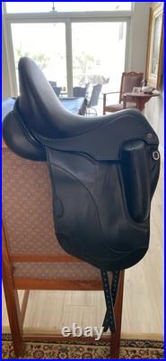 Tota Comfort System Classic 2 Dressage Saddle 18 Medium Wide