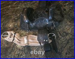 Training Saddle 10 Inch Black Tooled Leather Work Design Mexico Beautiful Vtg