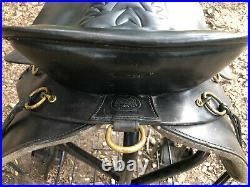 Tucker Classic Black Western Trail Saddle 17 in with bonus Leather Saddle Bags