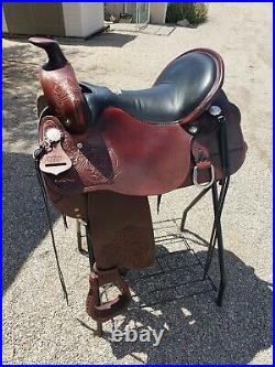 Tucker High Plains Western Saddle Wide Classic Tree 16.5 Seat