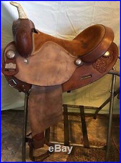 Used 15 Big Horn Western barrel saddle withrough out fenders, US made VGC