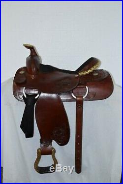 Used 16 Tex Tan #08-3005R6 Roping Saddle Regular Quarter Horse Bar