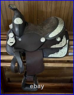 Used 8 Toddler Show Saddle EUC