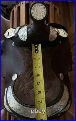 Used 8 Toddler Show Saddle EUC