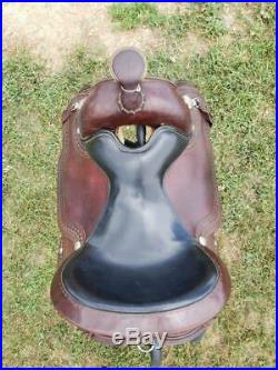 Used Circle Y Arab Western Trail Saddle 250-992