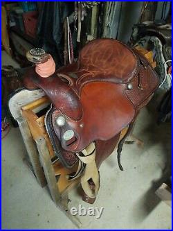 Used Crates Mike Beers Roping saddle