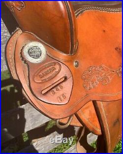 Used Dakota 15 FQHB 7 Gullet Barrel Racing Horse Saddle Suede Deep Seat