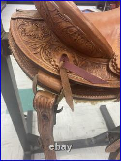 Used Hilason Classic Series Rodeo Saddle Bronc tooled Leather Saddle 15