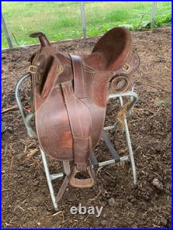 Used horse saddles for sale