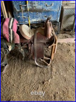 Used horse saddles for sale