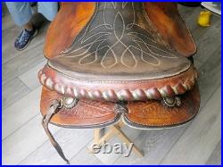 Used older Arabian simco saddle serial number 3822 good working condition