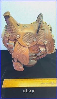 VTG Pugsley Brasil Salesman Sample Leather Saddle w Wood Stand Very good 9