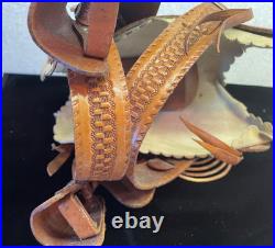 VTG Pugsley Brasil Salesman Sample Leather Saddle w Wood Stand Very good 9