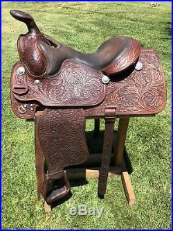 Victor saddle, vintage 14 1/2 dark brown show saddle in good condition