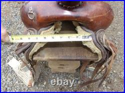 Vintage 15 Western Pleasure Western Trail Saddle, Unbranded