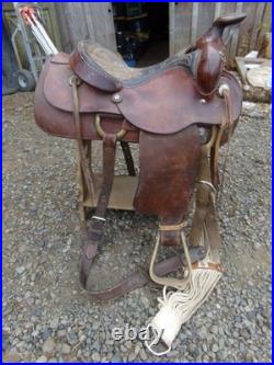 Vintage 15 Western Pleasure Western Trail Saddle, Unbranded
