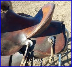 Vintage Fred Mueller Western Saddle Rounded Skirt 14 Seat