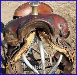 Vintage Fred Mueller Western Saddle Rounded Skirt 14 Seat