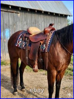 Vintage Hereford Tex Tan 16 Western saddle Tooled