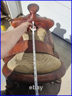 Vintage Hereford Tex Tan 16 Western saddle Tooled