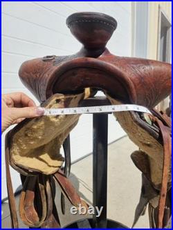 Vintage Hereford Tex Tan 16 Western saddle Tooled