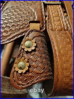 Vintage Pugsley and Cia Salesman Leather Saddle