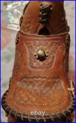 Vintage Pugsley and Cia Salesman Leather Saddle