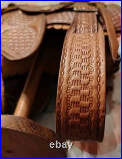 Vintage Pugsley and Cia Salesman Leather Saddle