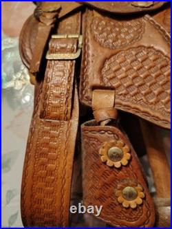 Vintage Pugsley and Cia Salesman Leather Saddle