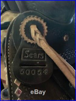 Vintage Sears Western Horse Show saddle Excellent condition 15 inch seat