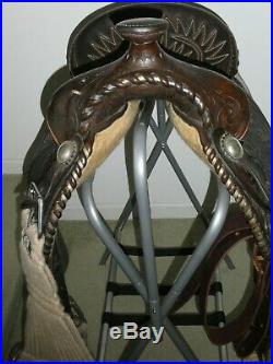 Vintage Simco 16 Arabian Saddle in Very Good Condition