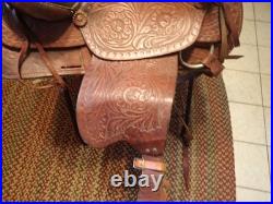 Vintage Western Tooled Leather Horse Saddle 15 seat size Black & Brown
