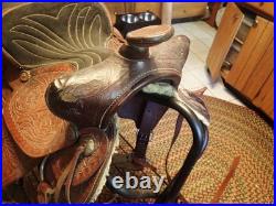 Vintage Western Tooled Leather Horse Saddle 15 seat size Black & Brown