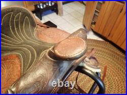 Vintage Western Tooled Leather Horse Saddle 15 seat size Black & Brown