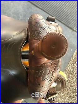 Western Circle Y Cutting and Reining Saddle Leather Tooling