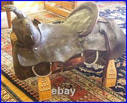 Western Roping Saddle Foot Stool