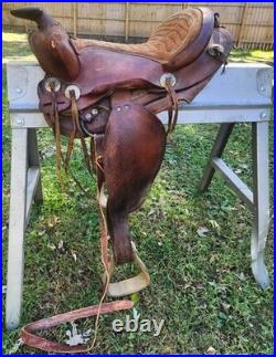 Western Saddle Leather Horse Rider Used Country Cowboy Farm Prop In Kansas City