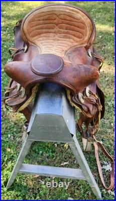 Western Saddle Leather Horse Rider Used Country Cowboy Farm Prop In Kansas City