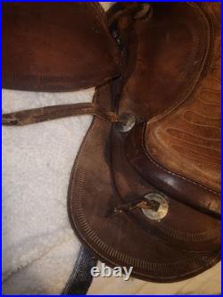 Western Saddle Leather Horse Rider Used Country Cowboy Farm Prop In Kansas City